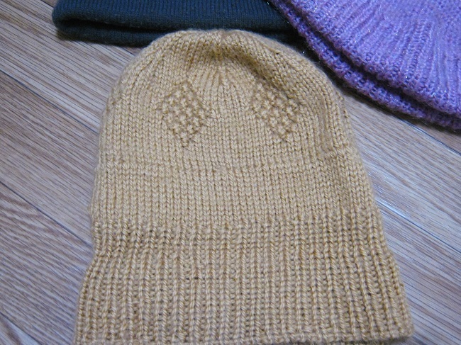 手編みの帽子 (2)