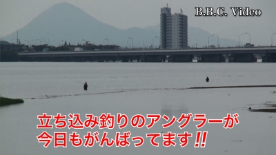 緊急事態宣言解除5日目!! 真野浜から眺めた琵琶湖は立ち込み釣りのアングラーががんばってます #今日の琵琶湖（YouTubeムービー）