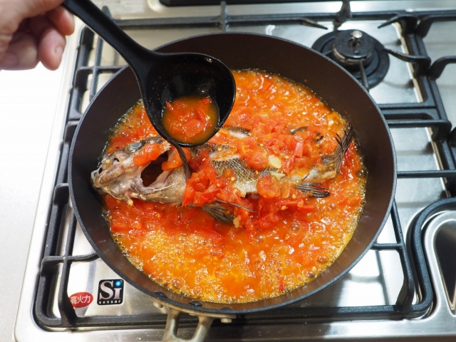 メバルとあさりのトマト煮024
