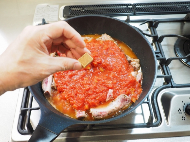 スペアリブのトマト煮024