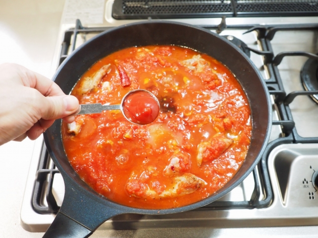 スペアリブのトマト煮025