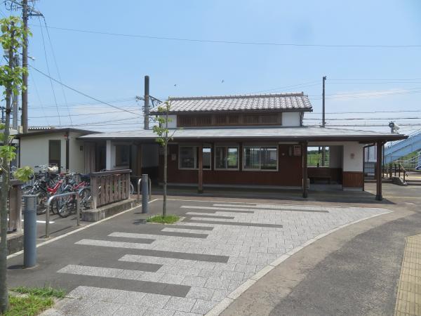 井田川駅1