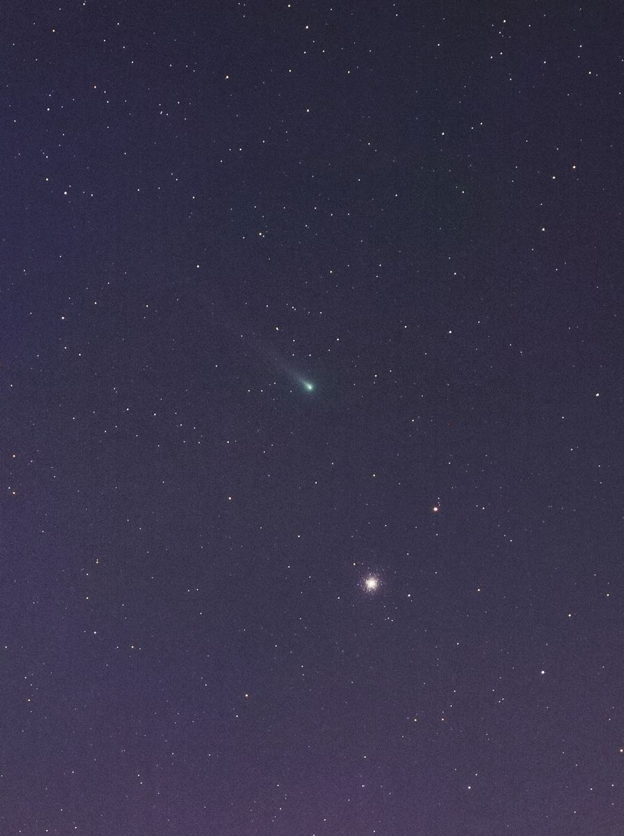 M3に近づくレナード彗星 2021年12月3日未明