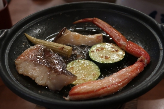 甲羅さん　ほおずき　ずわい蟹陶板ステーキ