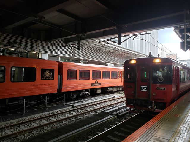 20220812_122004_R JR九州は電車も珍しい、にわか撮り鉄になりそう