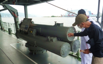 清水みなと祭り2022自衛隊海上保安庁護衛艦巡視艇一般公開海上自衛隊DD-154護衛艦「あまぎり」68式3連装短魚雷発射管324mm口径Mk.46Mk.50Mk.54短魚雷