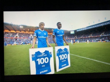 Junya Ito celebrates his 100th appearance with KRC Genk in the match against OH Leuven