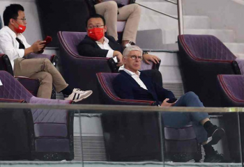 The accidental appearance of Mr Arsene Wenger in the match between China and Japan in Qatar