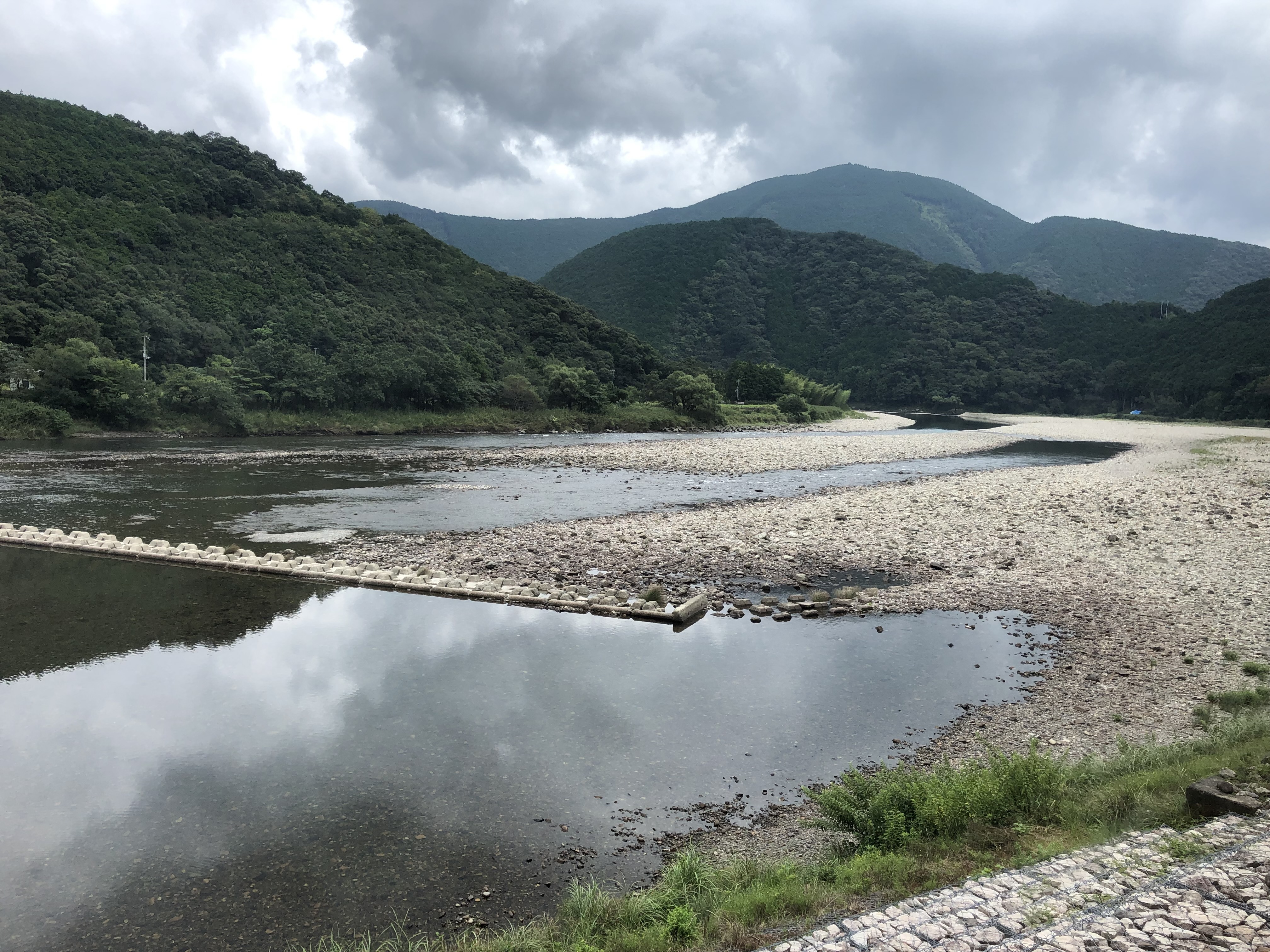 和歌山イノブタキャンプツーリングその３　向平キャンプ場〜えびね温泉　景色　日置川