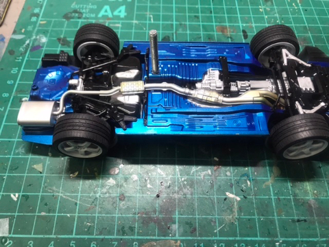 R34ver2-chassis